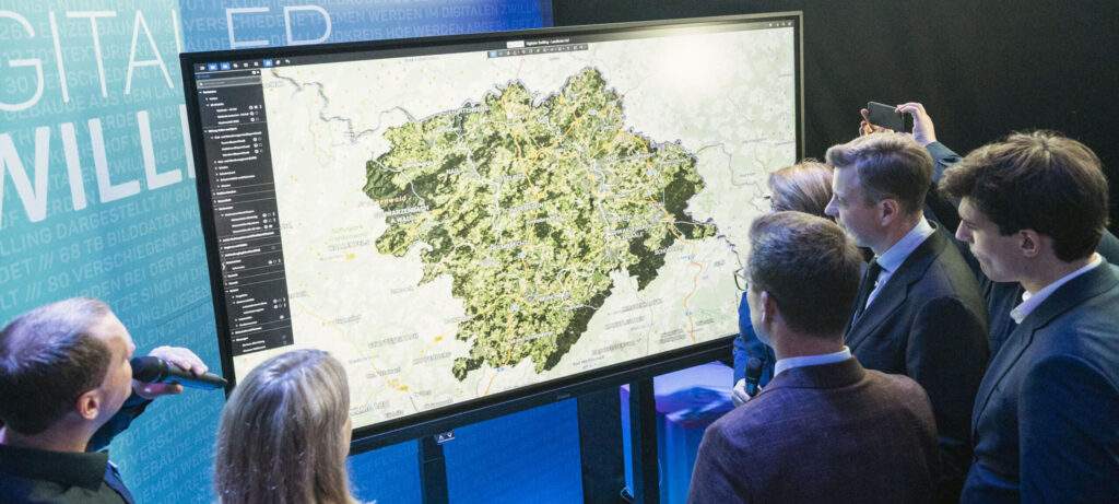 Nutzer:innen testen VC Map im Projekt hoferLand.digital